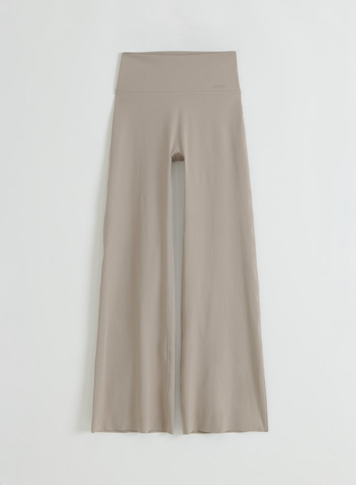 Dark Clay Sense Straight Leg Tights from aim'n