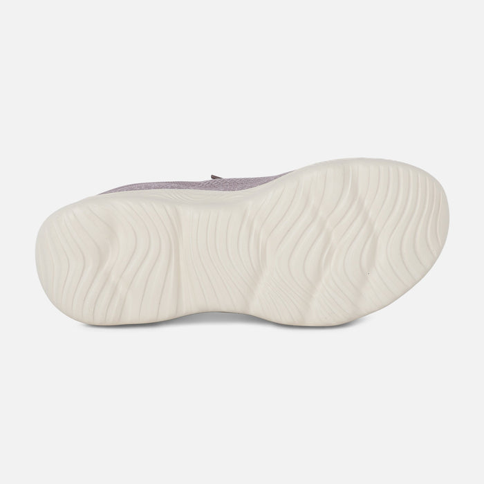 LADIES SPORTS SHOES