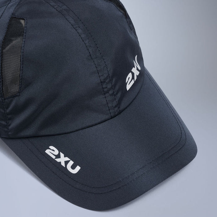 2XU Run Cap | Midnight / Silver
