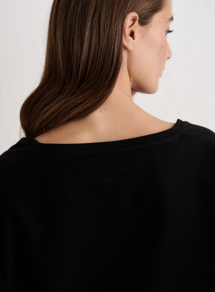 [S - 5'8"]