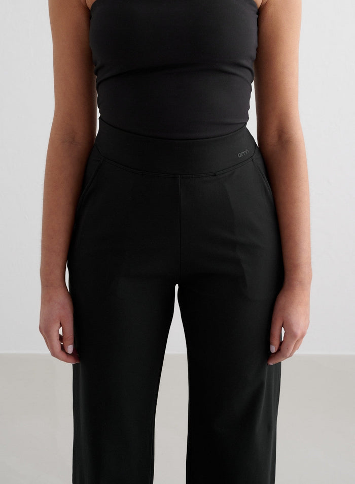 Black Sense Wide Pants