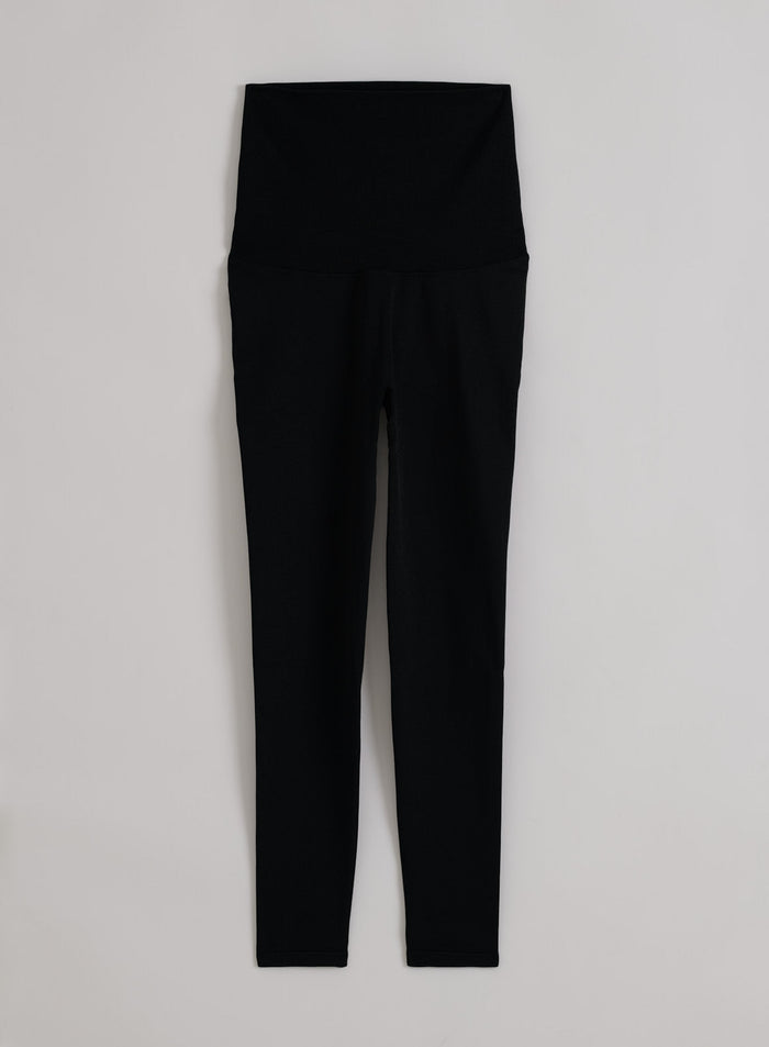 Black Shape Seamless Core Control Tights