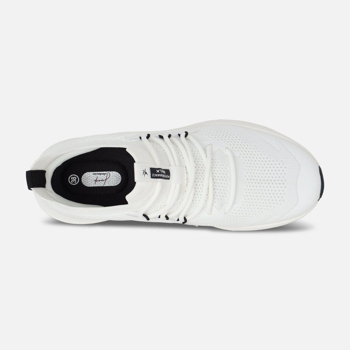 BOYS SPORTS SHOES