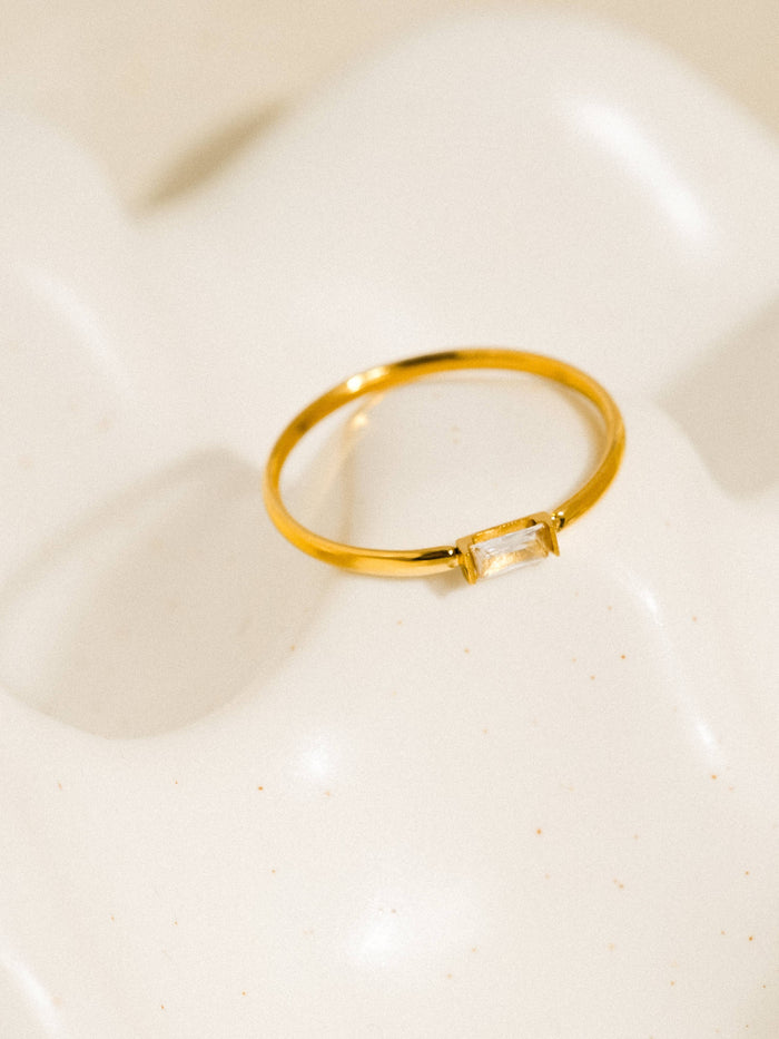 Côme 18K Gold Non-Tarnish Minimalist Thin CZ Band: Yellow Gold / 8