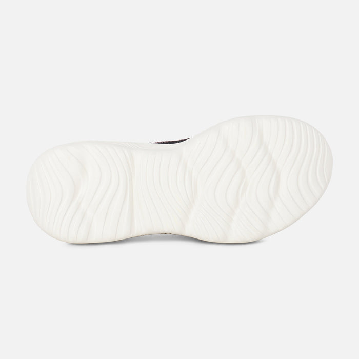 LADIES SPORTS SHOES