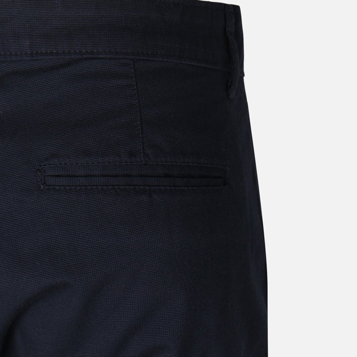 Men Cross Pocket Chino Pants