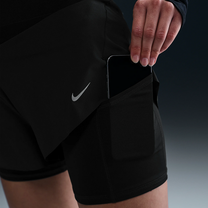 Nike Swift 2-in-1 Shorts | Black / Reflective Silver | Womens